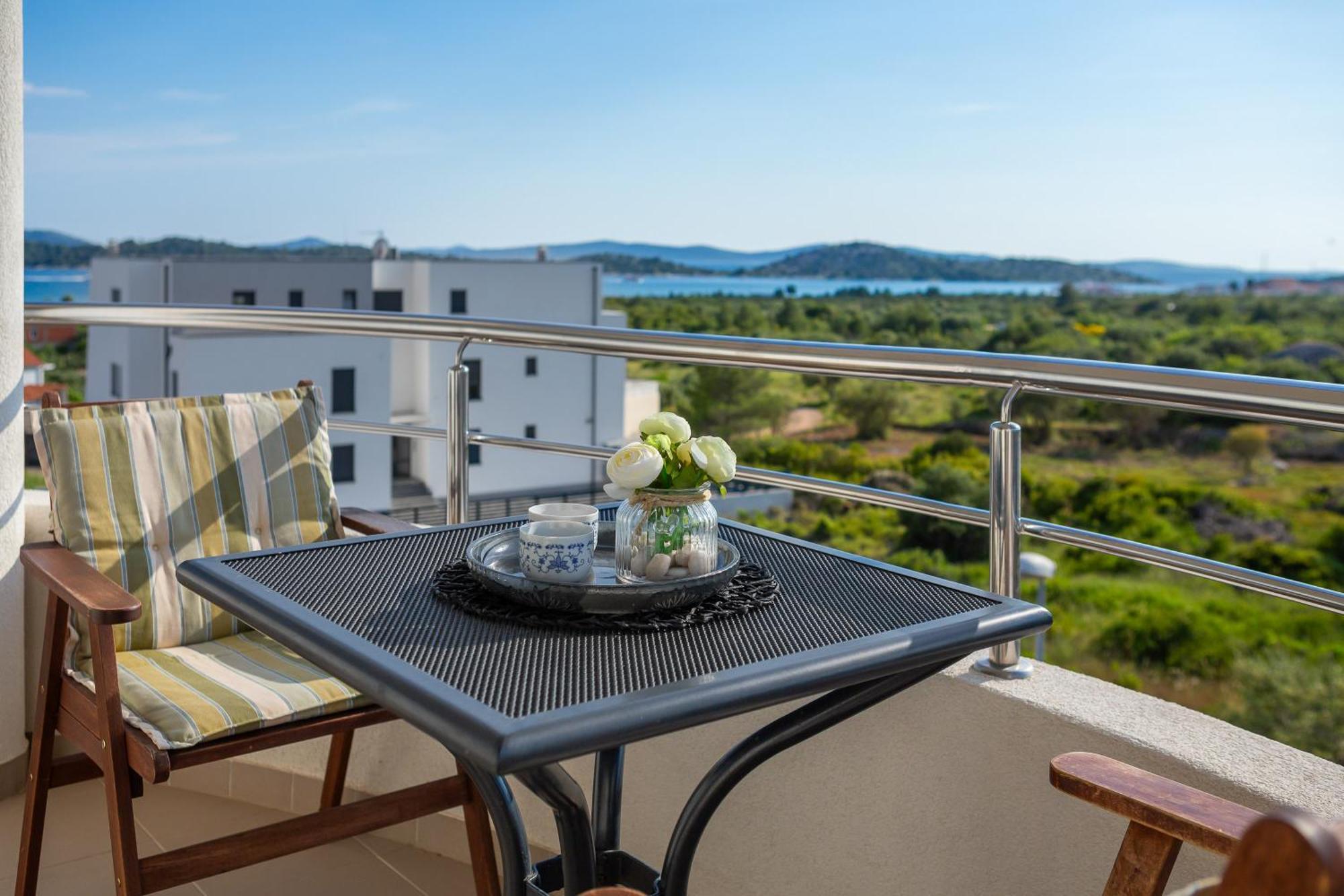 Sea View Apartments Tihi II Vodice Exterior foto